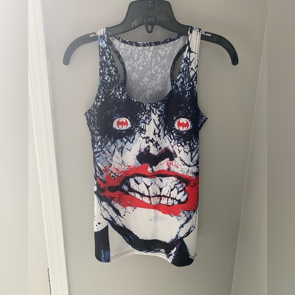Joker print sleeveless camisole top π€π€β€οΈ - Picture 3 of 5